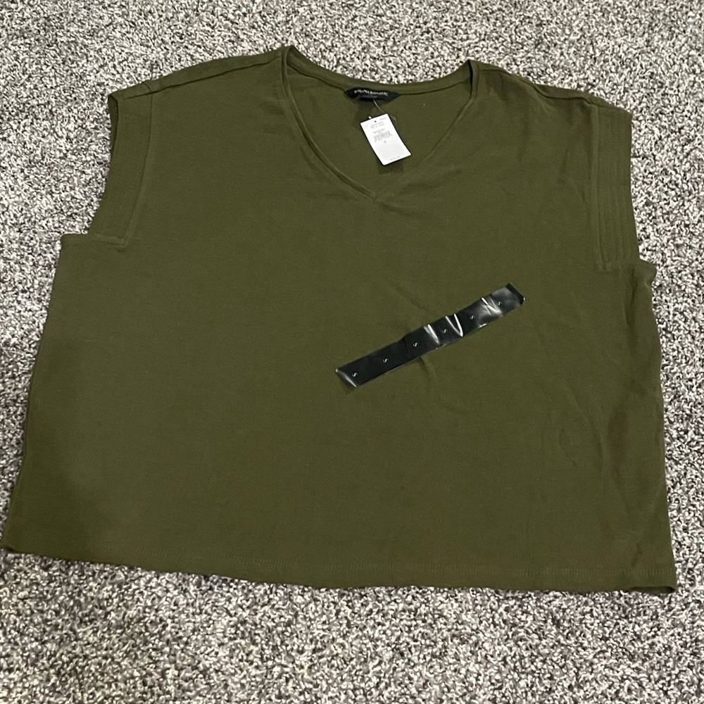 NWT Banana Republic green v neck tank top S
